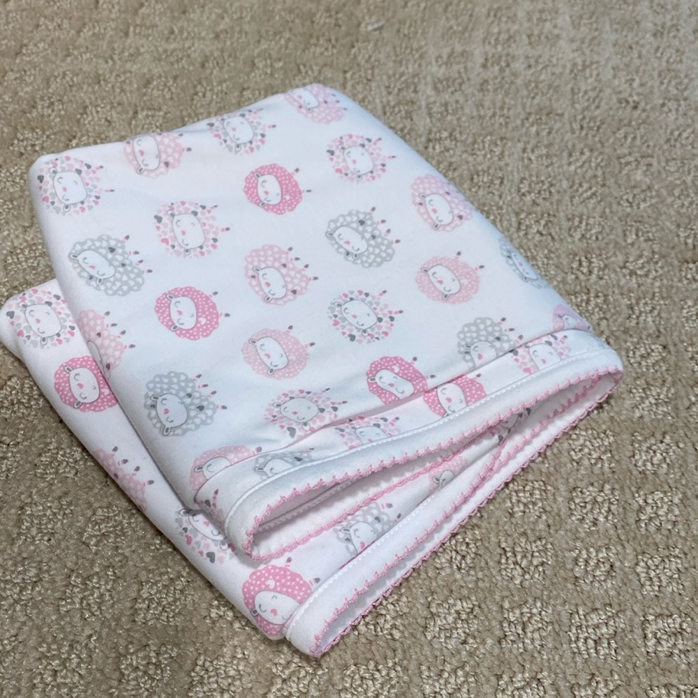 Kissy kissy baby blanket - Like New 26.5" x 28.5"